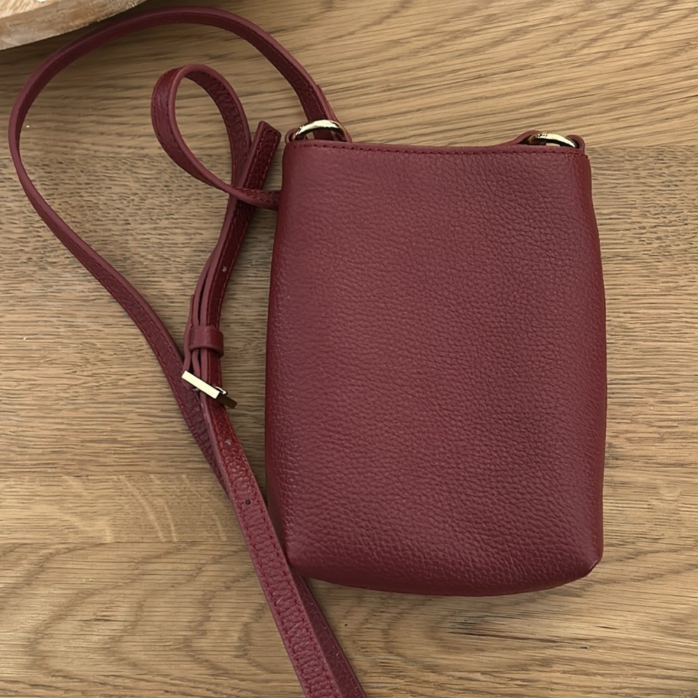 Quince Red Crossbody Bag with Minimalist Design